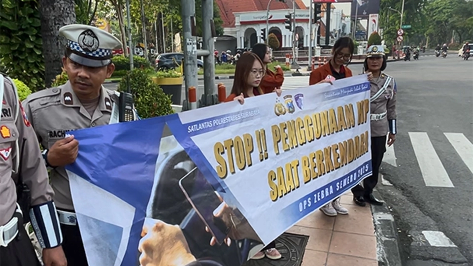 Satlantas Polrestabes Surabaya Gencarkan Sosialisasi Operasi Zebra Semeru 2025 Polrestabes Surabaya