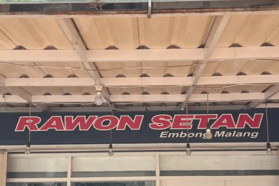 Rawon Setan Surabaya: Kuliner Legendaris Sejak 1951